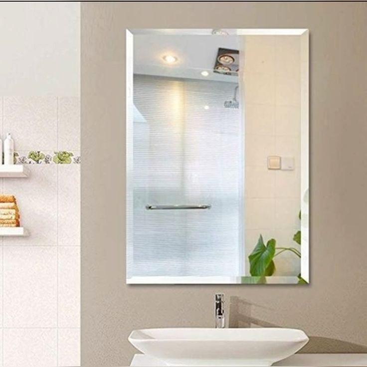 Detalhe do espelho com bisotê lapidado para decoração sofisticada